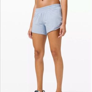 LuLu Lemon Hotty Hot 4 inch Short